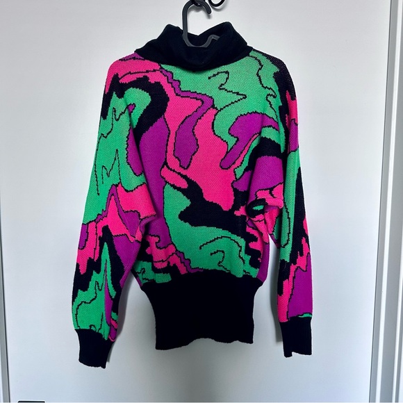 Vintage Ski Sweater - Picture 2 of 3